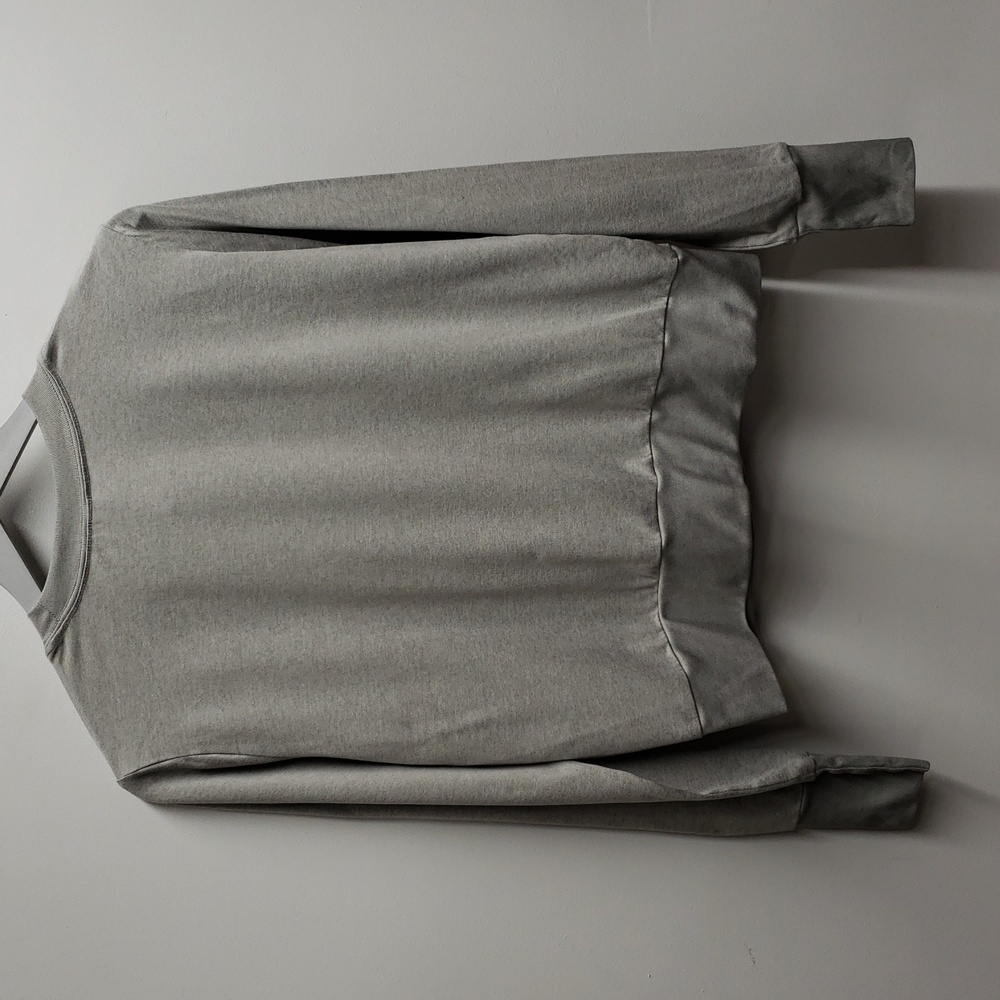 Vuori Women's Daydream Crew Eucalyptus Heather Grey Women's Size Medium - Picture 3 of 8
